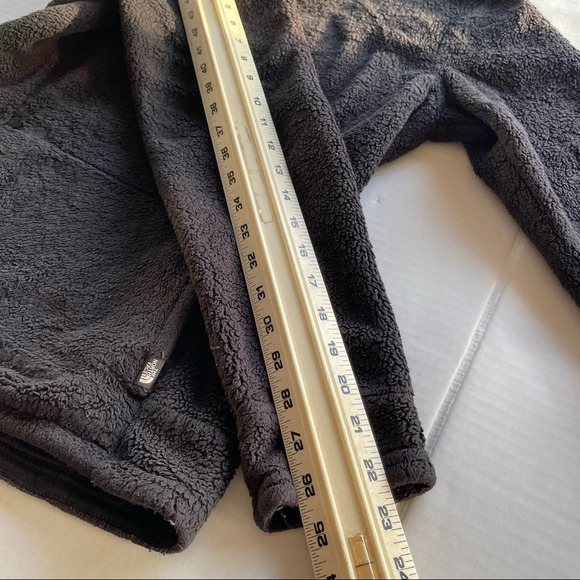 The North Face Fuzzy osito  Pull up Sweater Black Womens size Small - Picture 12 of 16